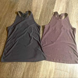 Old Navy active tanks bundle size small